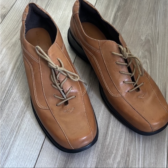 Casual Shoes, Wmns 10, Mns 8.5 - Picture 2 of 11